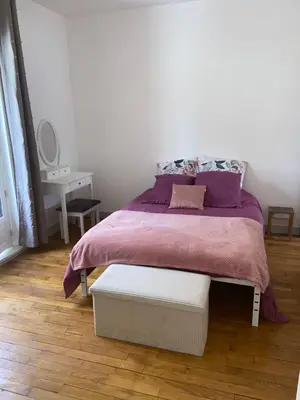 Un ou plusieurs lits dans un hébergement de l'établissement Iago city,appartement spacieux 2 chambres, hyper centre, aéroport et gare à proximité