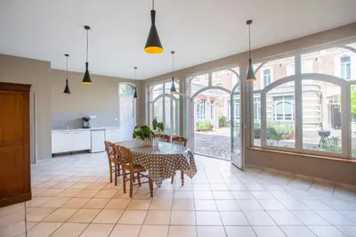 Cuisine ou kitchenette dans l'établissement The Gem