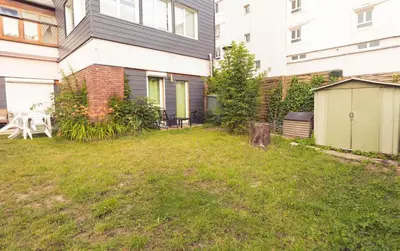 Jardin de l'établissement Maison des Compagnons