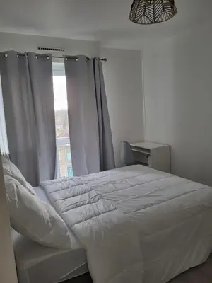 Un ou plusieurs lits dans un hébergement de l'établissement Chambre simple