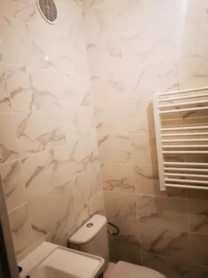 Salle de bains dans l'établissement Chambre simple