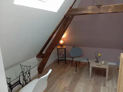 Coin salon dans l'établissement Magnifique et Grand T3 au cœur de la Normandie