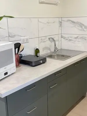 Cuisine ou kitchenette dans l'établissement Au Bon pied Bonneuil