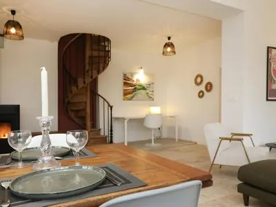 Coin salon dans l'établissement La Maison Aux Fleurs by La Boîte En Plus