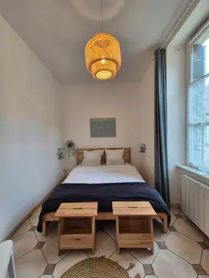 Un ou plusieurs lits dans un hébergement de l'établissement Au plus près du Chateau !