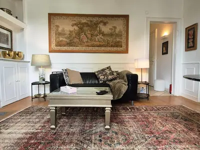 Coin salon dans l'établissement Au plus près du Chateau !
