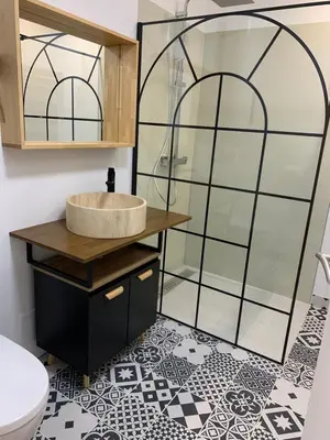 Salle de bains dans l'établissement Chambre privée et cuisine commune