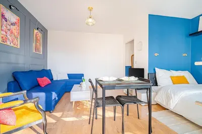 Coin salon dans l'établissement L 'Écrin d' Ermont