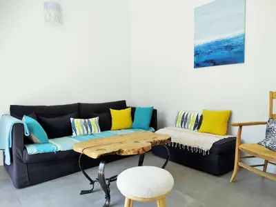 Coin salon dans l'établissement Quai 31 saint Gilles Croix de Vie