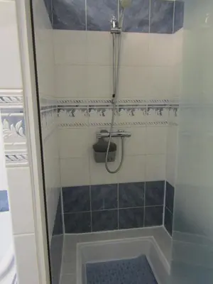 Salle de bains dans l'établissement chez Flo gite de vacances