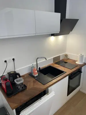 Cuisine ou kitchenette dans l'établissement L'Entre-Deux I Cœur de ville, Cathédrale