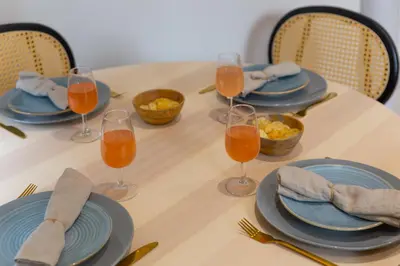 Boissons dans l'établissement Movie Prestige - Elegant - Moderne - Netflix avec VidéoProjecteur - Stationnement facile