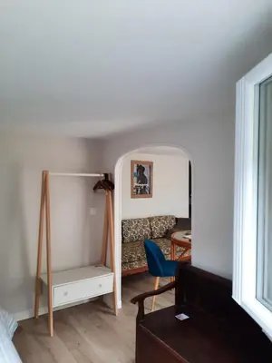 Un ou plusieurs lits dans un hébergement de l'établissement Giverny, Cosy studio au vert