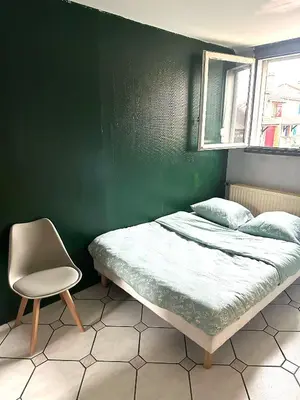 Un ou plusieurs lits dans un hébergement de l'établissement Comfort Bedroom