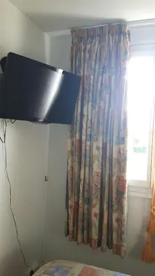Télévision ou salle de divertissement dans l'établissement Appartement lumineux à 20mn de Paris en RER A