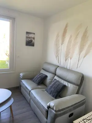 Coin salon dans l'établissement Gîte de la Vallée de Somme