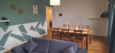 Coin salon dans l'établissement La boulange, appartement familial ou entreprise Ménage et linge inclus