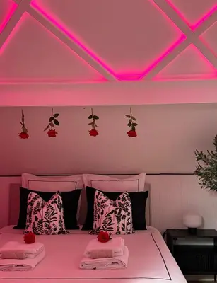 Plan de l'établissement La Suite Prestige - Jacuzzi et cinema - Cergy-Village