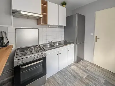 Plan de l'établissement Spacieux & lumineux avec balcon