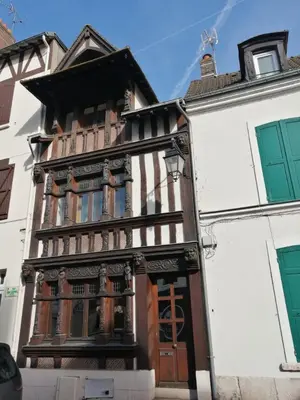 Bâtiment de le séjour chez l'habitant