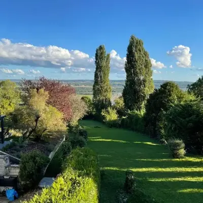 Grande Maison dans la nature et le calme