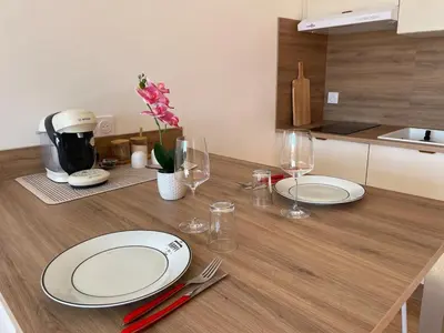 Cuisine ou kitchenette dans l'établissement Studio lumineux au cœur d'Evreux