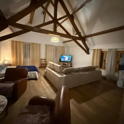 Chambre dans une Ecurie