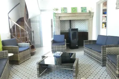 Coin salon dans l'établissement La Maison de Mémé gîte 14 pers aux portes de la Baie de Somme