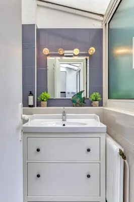 Salle de bains dans l'établissement Les agapanthes jolie maison de ville à Rouen avec extérieur terrasse
