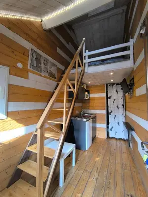 Un ou plusieurs lits superposés dans un hébergement de l'établissement La cabane Insolite