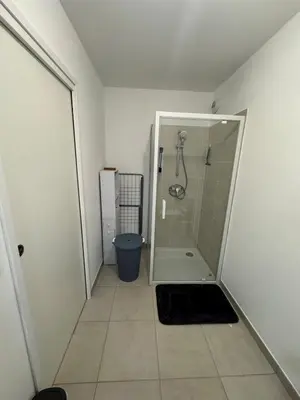 Salle de bains dans l'établissement Le Cocon Urbain