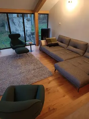 Coin salon dans l'établissement Designer House with Breathtaking View
