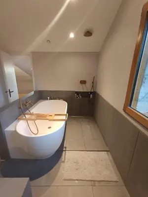 Salle de bains dans l'établissement Designer House with Breathtaking View