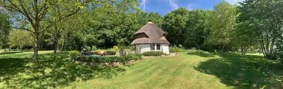 Jardin de l'établissement Chaumière de charme