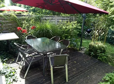 Jardin de l'établissement Cottage Les Quatre Saisons
