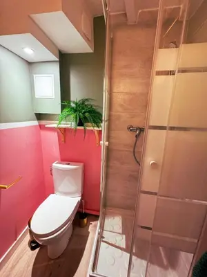 Salle de bains dans l'établissement L'Instant Boudoir - Parenthèse élégante à Rouen
