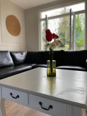 Coin salon dans l'établissement Le Clos de Lignières, chez Marguerite