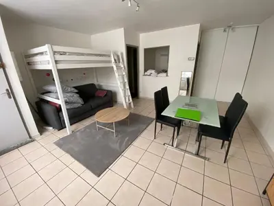 Un ou plusieurs lits dans un hébergement de l'établissement Studio près gare Amiens et centre