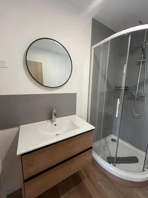 Salle de bains dans l'établissement Les gîtes de l'ancienne ferme