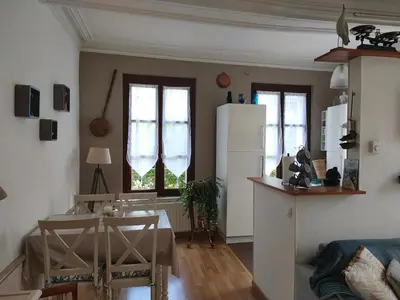 Coin salon dans l'établissement Appartement Cosy avec jardinet