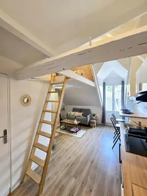 Plan de l'établissement Le Petit Pontoise