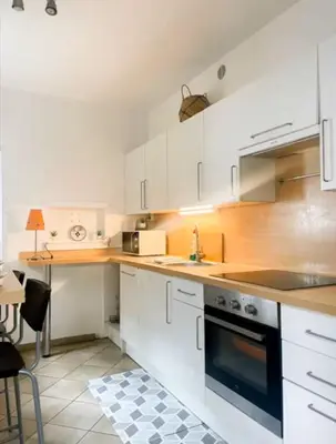 Cuisine ou kitchenette dans l'établissement La ContrEscarpe - 4 couchages - Cour PRiVÉE - Secteur GARE CENTRE