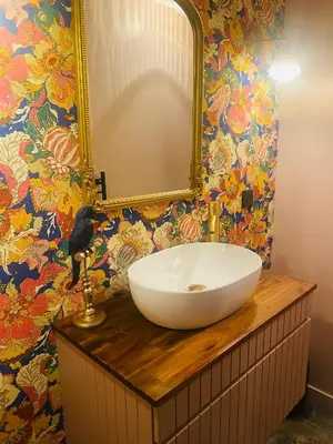 Salle de bains dans l'établissement Le Nid des Cardamines
