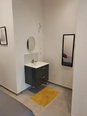 Plan de l'établissement studio près de cergy calme