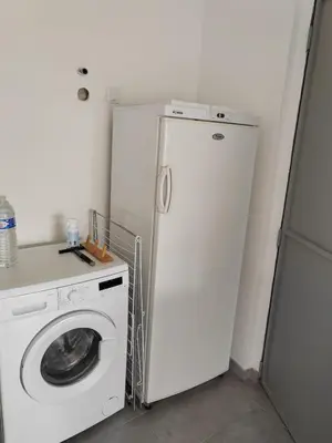 Cuisine ou kitchenette dans l'établissement studio près de cergy calme