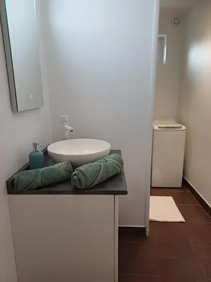 Salle de bains dans l'établissement L'inattendu