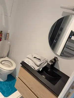 Salle de bains dans l'établissement L 'escapade amiénoise 4
