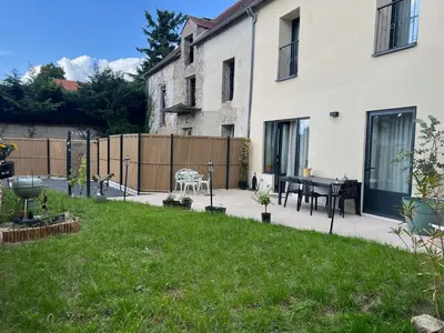 Jardin de l'établissement CooLiving de la fôret