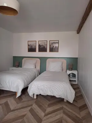 Un ou plusieurs lits dans un hébergement de l'établissement Maison de ville proche A13 et Rouen