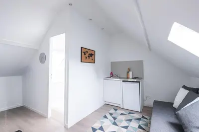 Cuisine ou kitchenette dans l'établissement Studio moderne proche centre ville & Gare